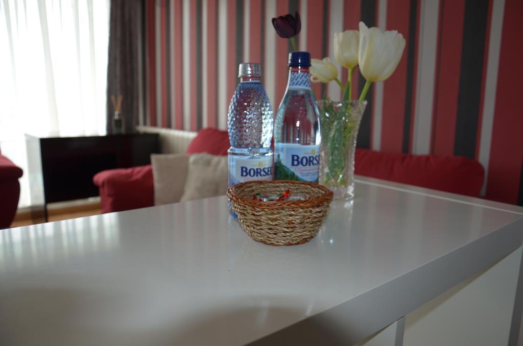 Dora City Apartament Apartment Клуж-Напока Екстериор снимка