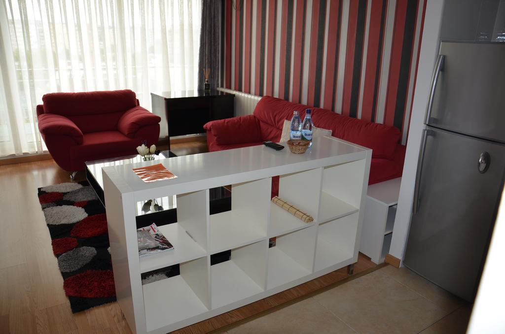 Dora City Apartament Apartment Клуж-Напока Екстериор снимка