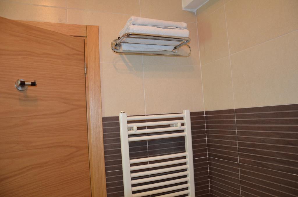 Dora City Apartament Apartment Клуж-Напока Екстериор снимка