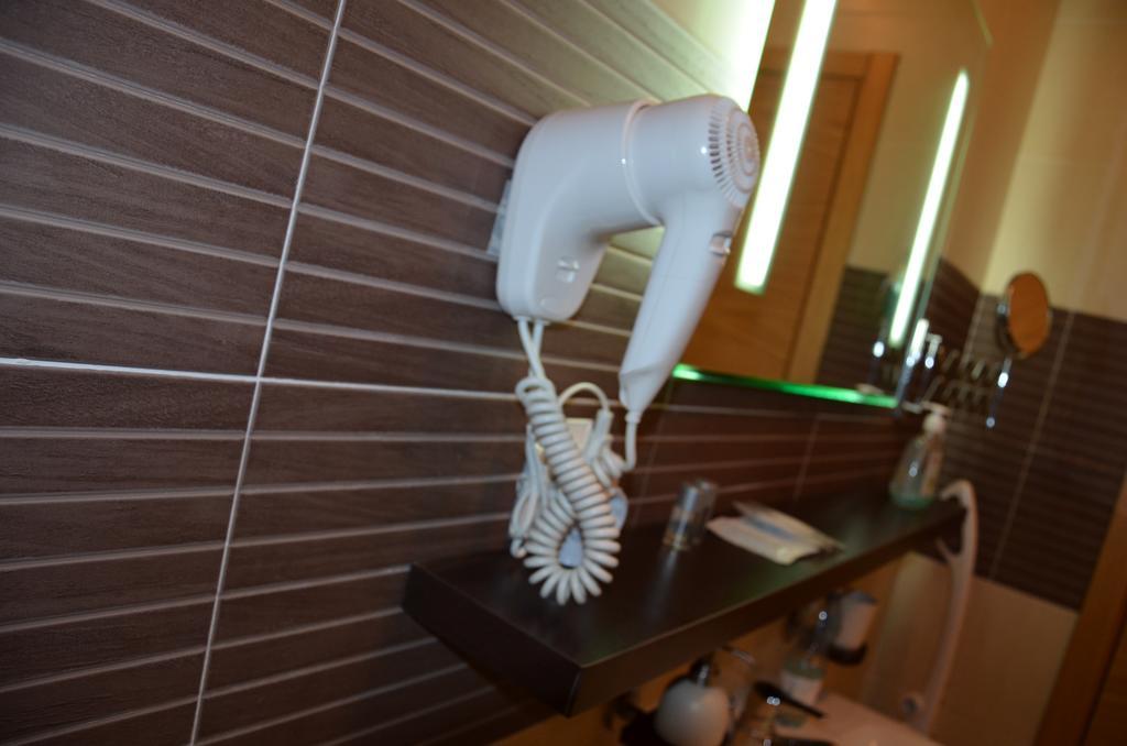 Dora City Apartament Apartment Клуж-Напока Екстериор снимка